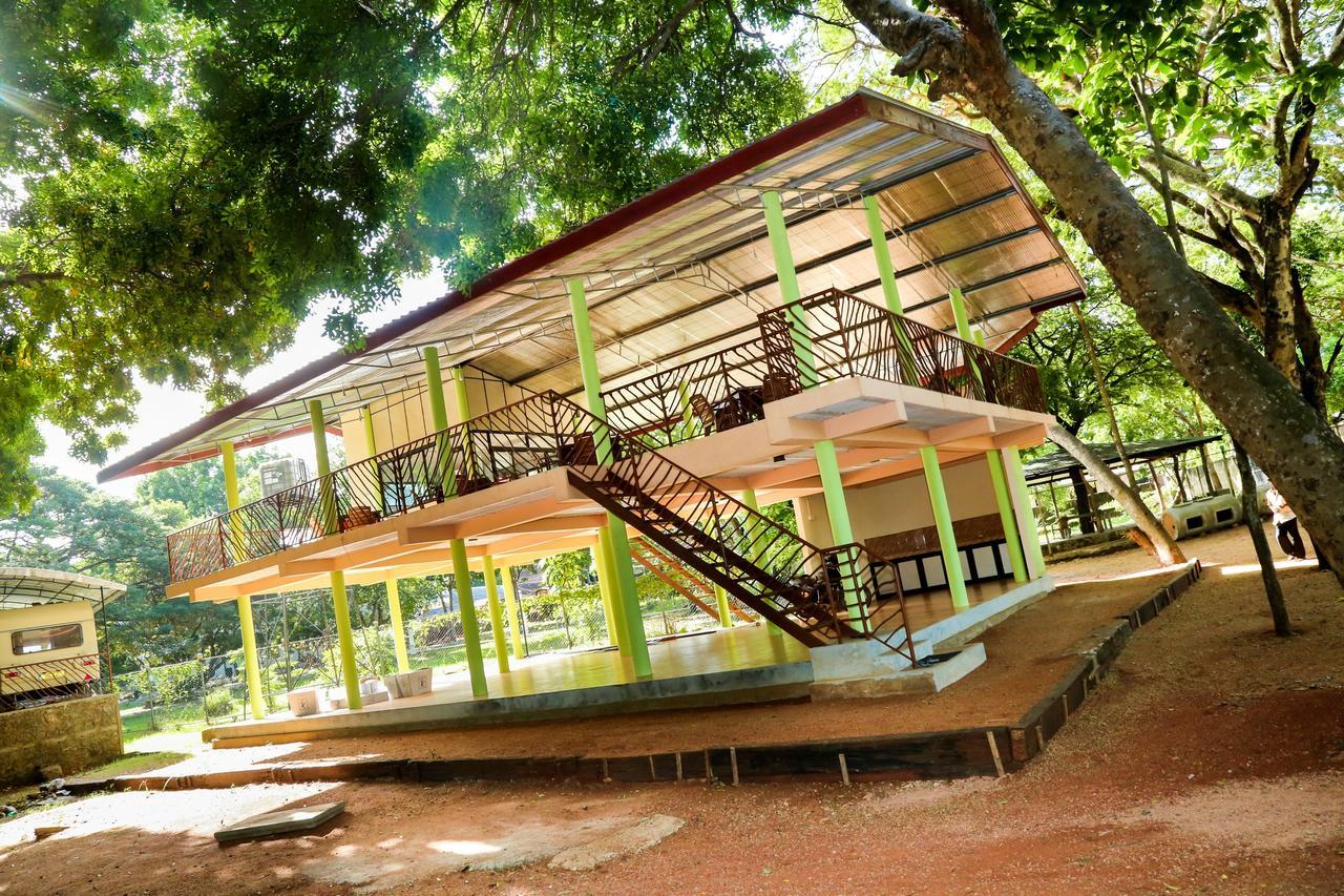 Bed and Breakfast Malwathu Oya Caravan Park Anuradhápura Exteriér fotografie