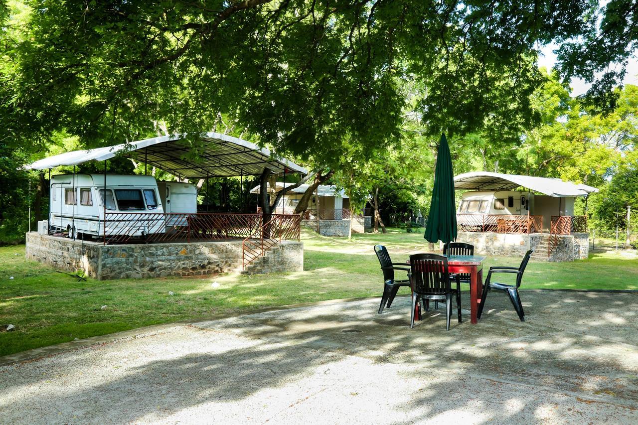 Bed and Breakfast Malwathu Oya Caravan Park Anuradhápura Exteriér fotografie